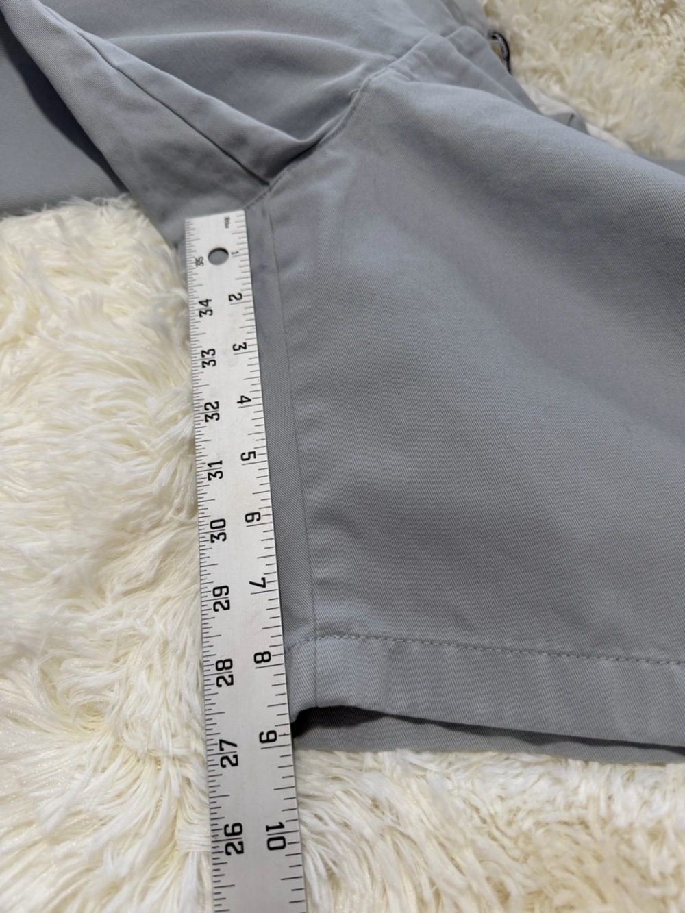 Lands' End Men's Light Gray Flat-Front Chino Shorts - Picture 7 of 7